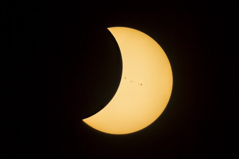How to Safely Photograph the Sun