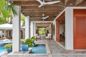 An image of an outdoor patio by Rachel Collet