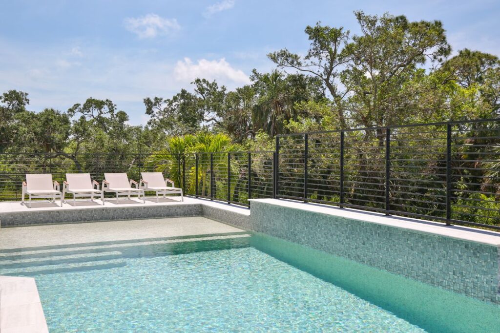 A poolside shot by Rachel Collet.