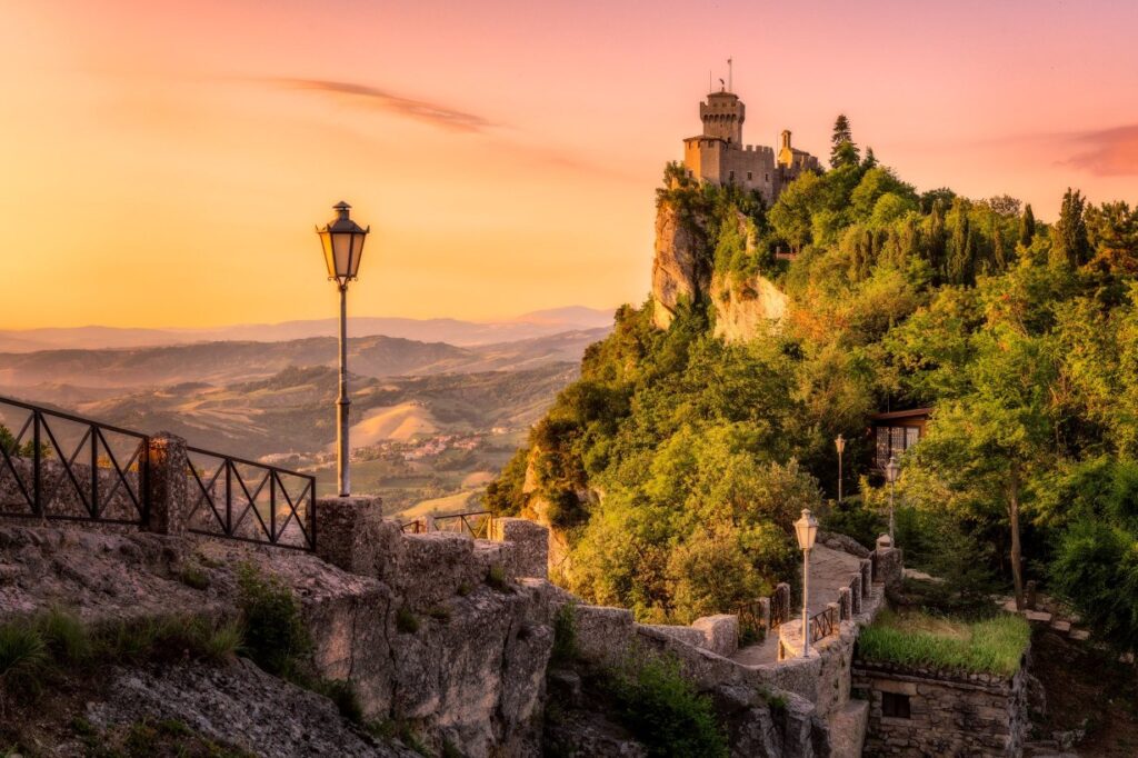 A photograph of San Marino Walls Tower by Nico Trinkhaus.