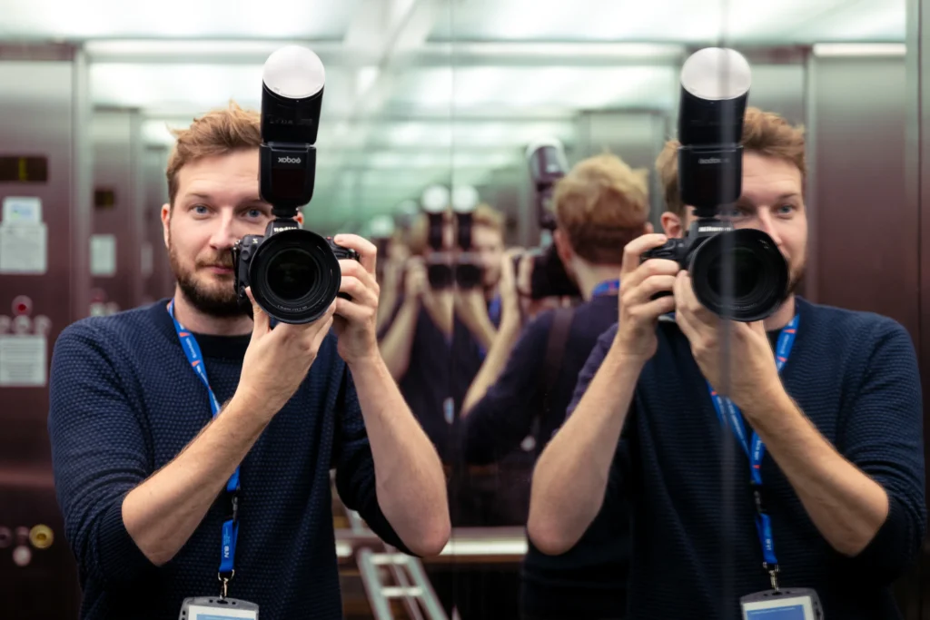 A headshot of headshot and street photographer Frederic Paulussen.